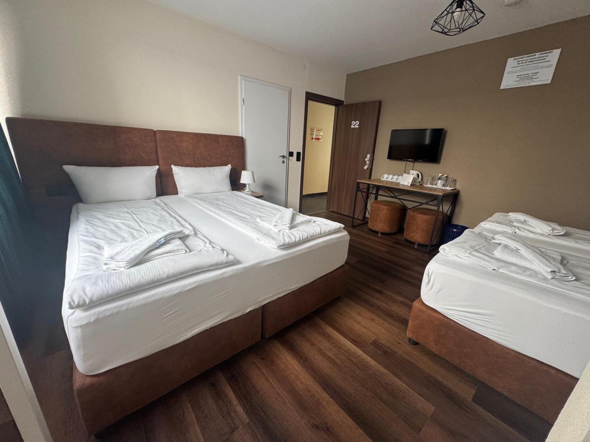 Hotel Capitol Zentrum - 24H - 프리드리히스하펜 외부 사진